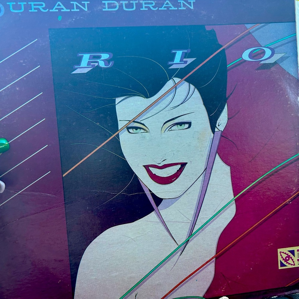 4 collectible vintage vinyl albums